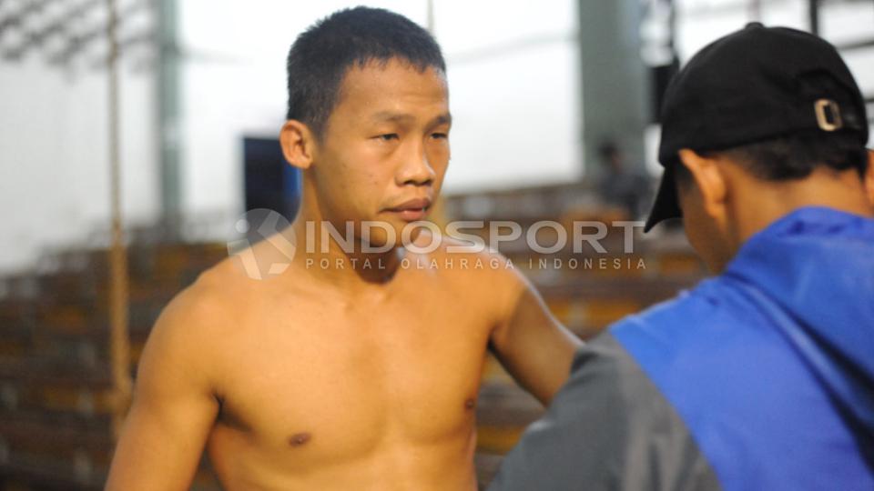 Daud%20Yordan%20akan%20menghadapi%20petinju%20Thailand%2C%20Campee%20Phayom%20pada%2025%20Maret%20mendatang.